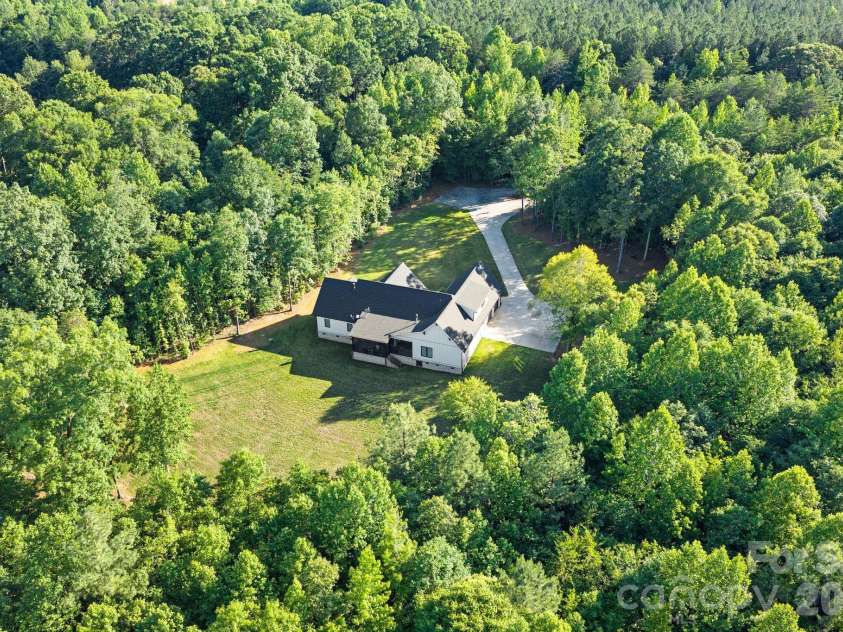 6514 Forney Hill Road, Denver, NC 28037.  MLS# CAR4389096, YatesRealty ID 30911. 
