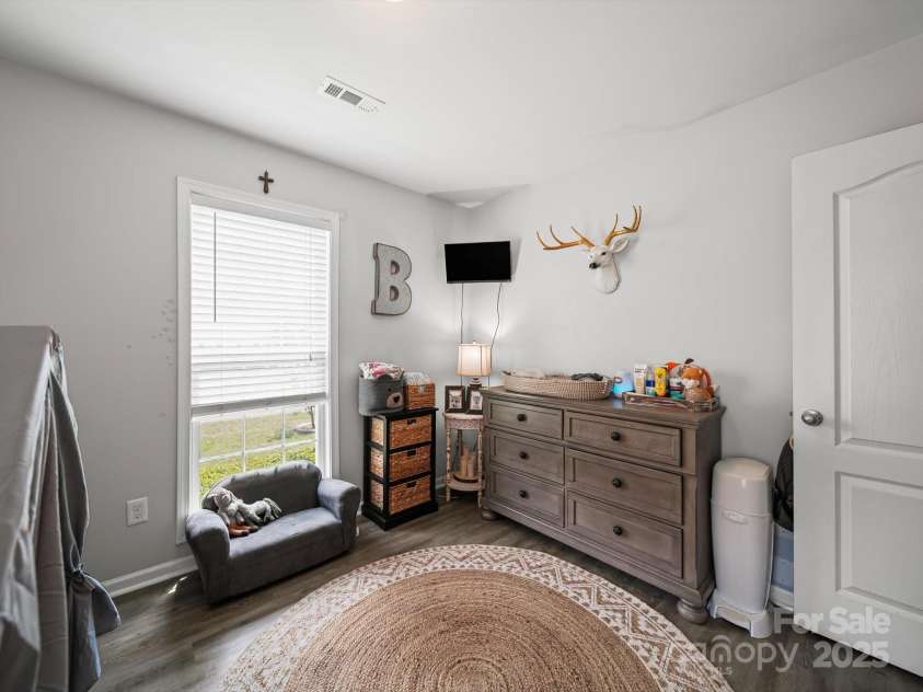 2017 Longhorn Drive, Dallas, NC 28034.  MLS# CAR4283663, YatesRealty ID 30912. 