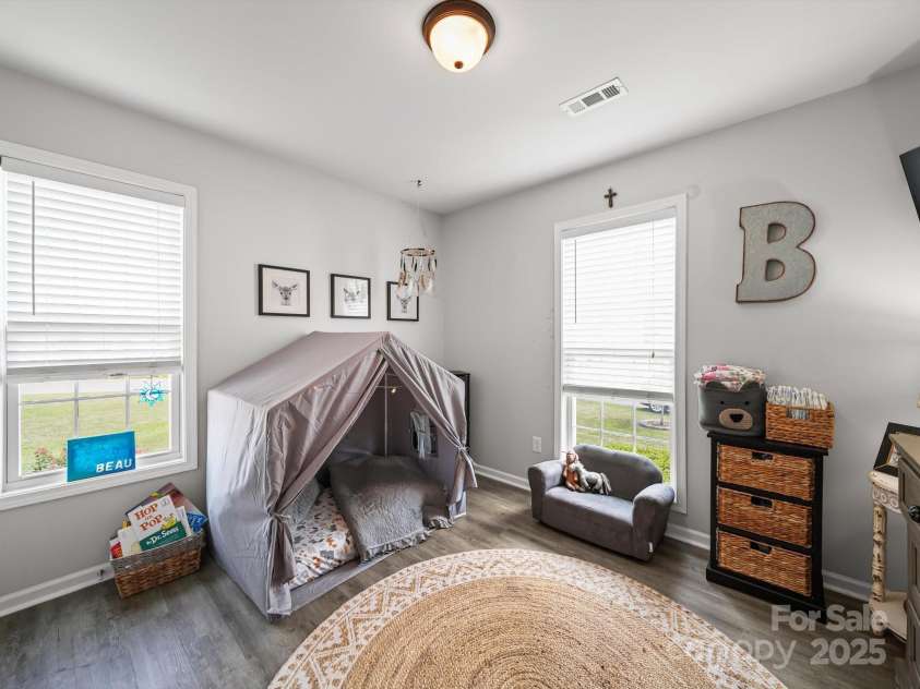 2017 Longhorn Drive, Dallas, NC 28034.  MLS# CAR4283663, YatesRealty ID 30912. 