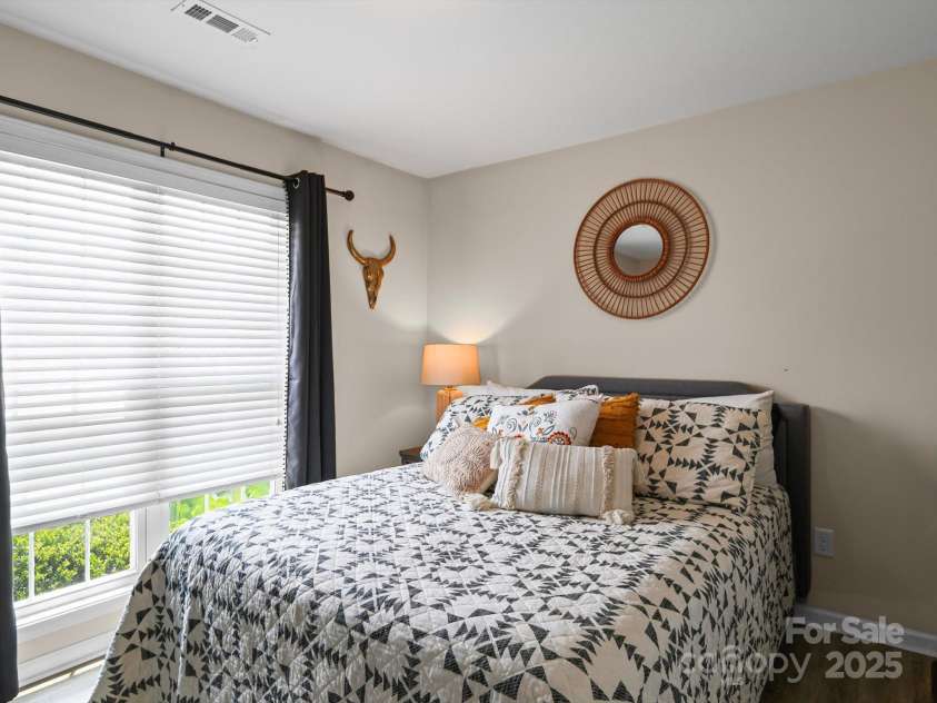 2017 Longhorn Drive, Dallas, NC 28034.  MLS# CAR4283663, YatesRealty ID 30912. 