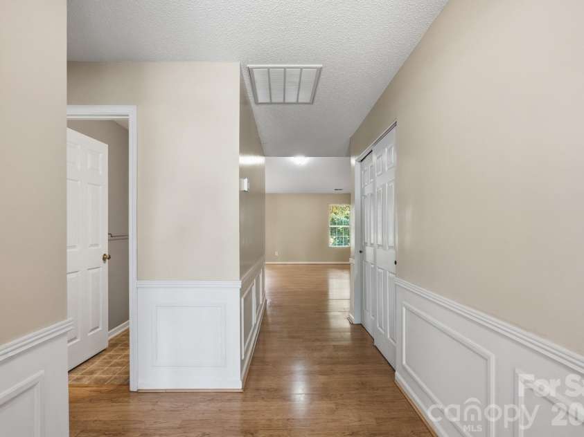 2244 Wexford Way, Statesville, NC 28625.  MLS# CAR4389393, YatesRealty ID 30913. 