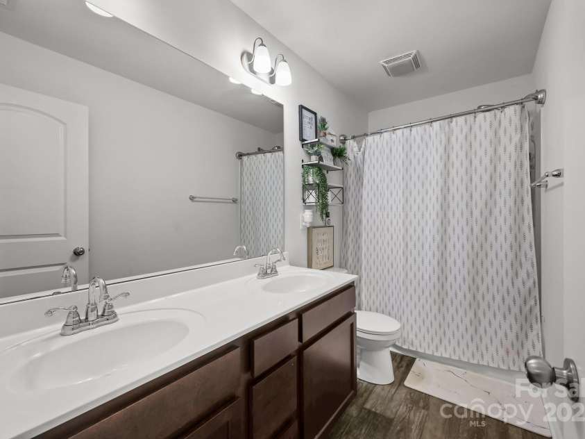 2301 Amesbury Court, Albemarle, NC 28001.  MLS# CAR4275622, YatesRealty ID 30913. Secondary Bathroom