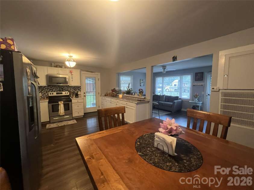 1174 Stanley Drive, Rock Hill, SC 29730.  MLS# CAR4393919, YatesRealty ID 30915. 