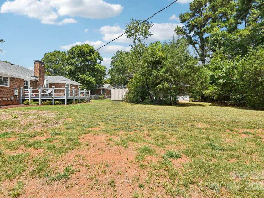 16408 Thompson Road, Mint Hill, NC 28227.  MLS# CAR4286015, YatesRealty ID 30915. 