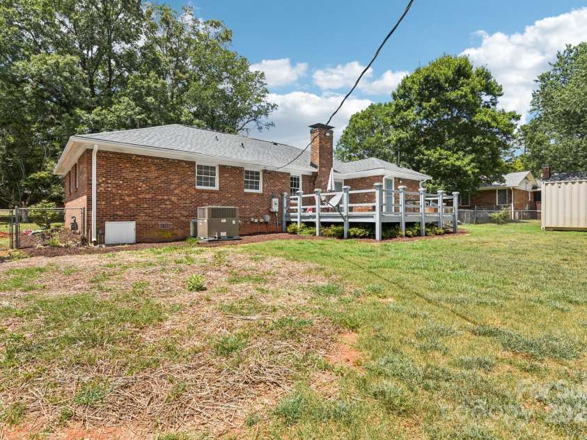 16408 Thompson Road, Mint Hill, NC 28227.  MLS# CAR4286015, YatesRealty ID 30915. 