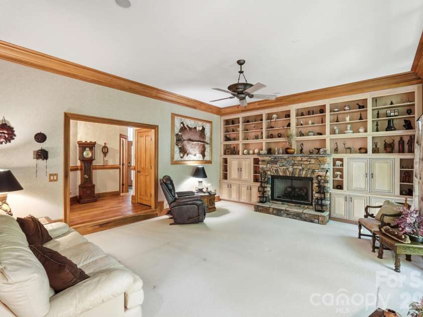 17532 Efird Road, Albemarle, NC 28001.  MLS# CAR4388386, YatesRealty ID 30916. 