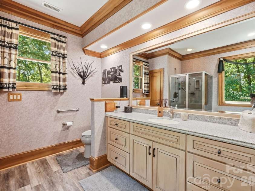 17532 Efird Road, Albemarle, NC 28001.  MLS# CAR4388386, YatesRealty ID 30916. 