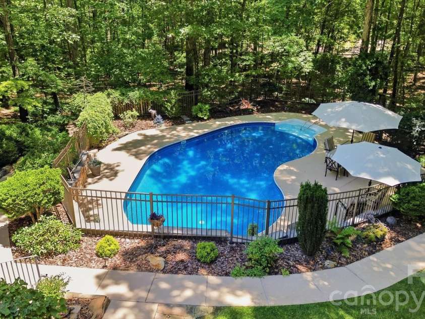 17532 Efird Road, Albemarle, NC 28001.  MLS# CAR4388386, YatesRealty ID 30916. 