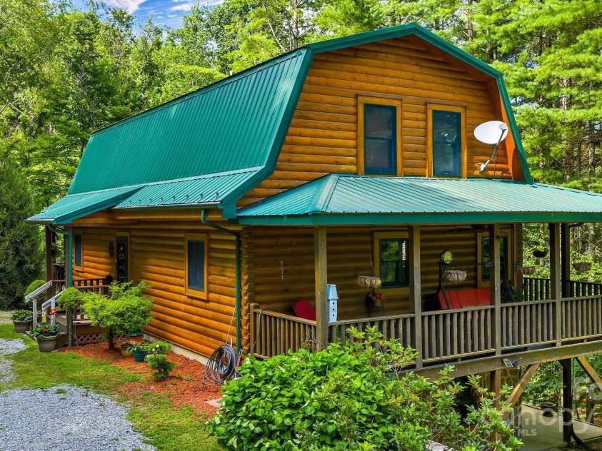 459 Bare Lane, Laurel Springs, NC 28663.  MLS# CAR4290224, YatesRealty ID 30916. 