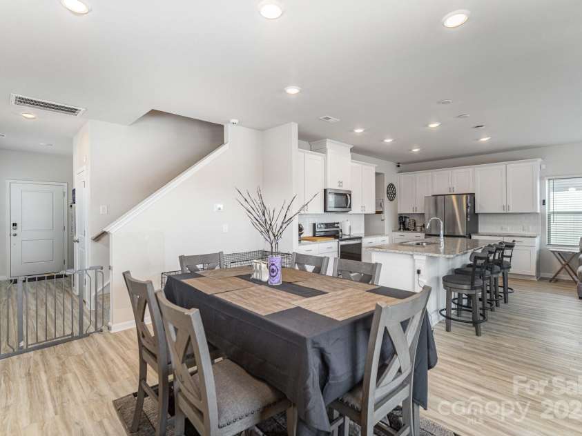 1010 Harry Court, Albemarle, NC 28001.  MLS# CAR4272345, YatesRealty ID 30917. 