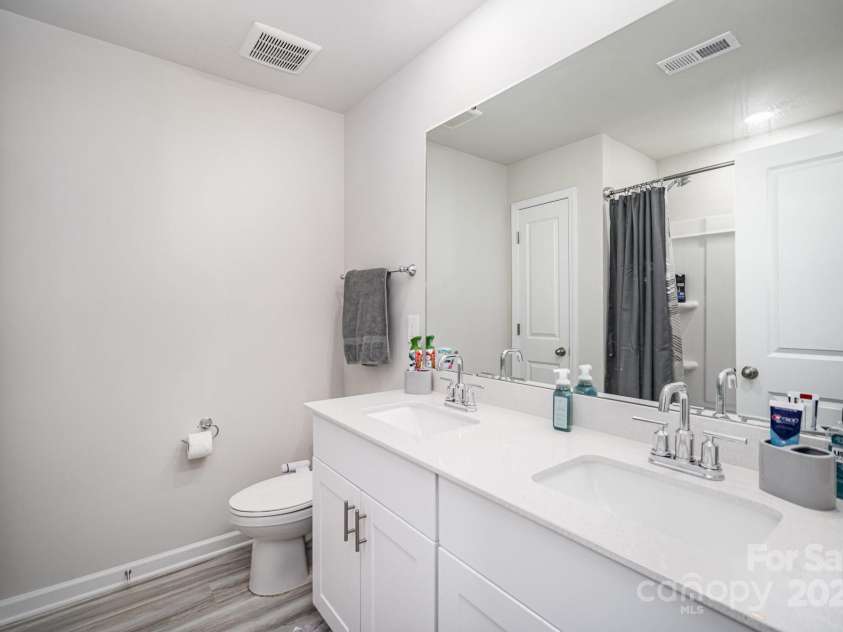 1010 Harry Court, Albemarle, NC 28001.  MLS# CAR4272345, YatesRealty ID 30917. 