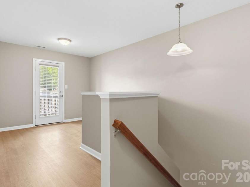 143 High Bluff Circle, Mooresville, NC 28115.  MLS# CAR4391927, YatesRealty ID 30918. Loft is Ideal for Home Office