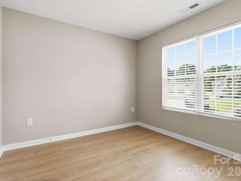 143 High Bluff Circle, Mooresville, NC 28115.  MLS# CAR4391927, YatesRealty ID 30918. Spacious and Bright Bedrooms