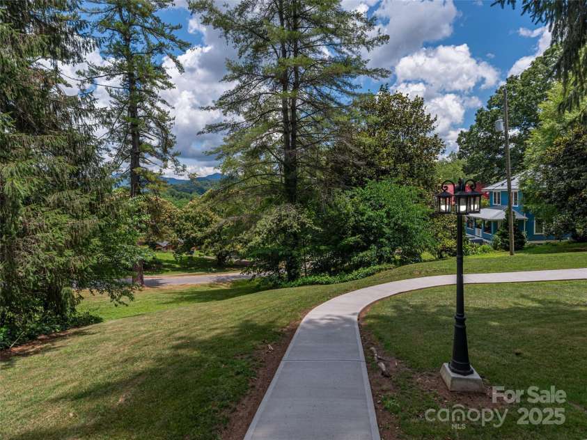 50 Skyland Terrace, Canton, NC 28716.  MLS# CAR4274461, YatesRealty ID 30918. Street Access