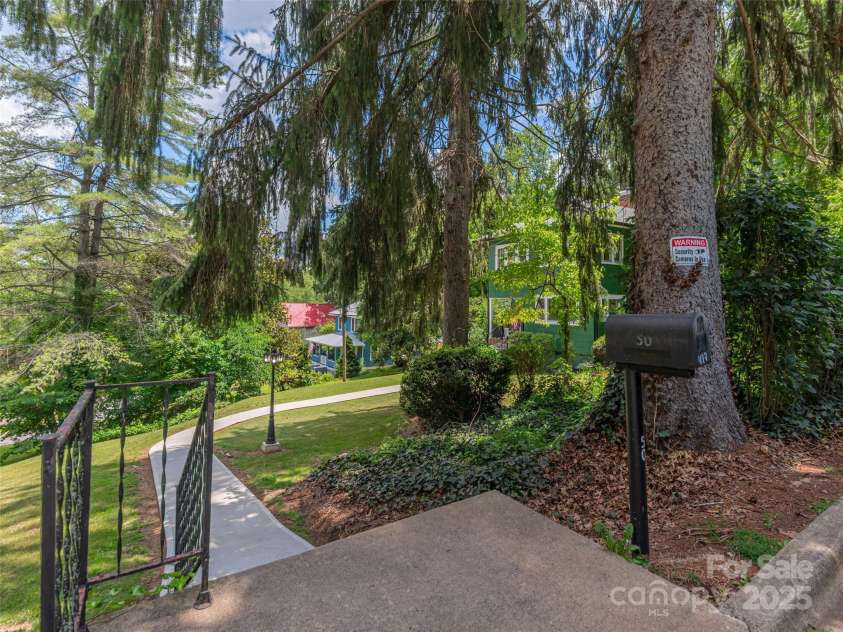 50 Skyland Terrace, Canton, NC 28716.  MLS# CAR4274461, YatesRealty ID 30918. Street Access