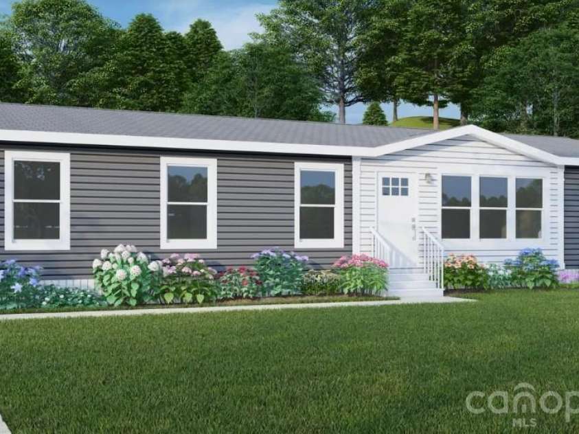 1002 Pinnacle Church Road, Nebo, NC 28761.  MLS# CAR4341418, YatesRealty ID 3092. 