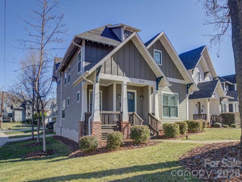 2574 Barry Street, Charlotte, NC 28205.  MLS# CAR4337759, YatesRealty ID 3092. 