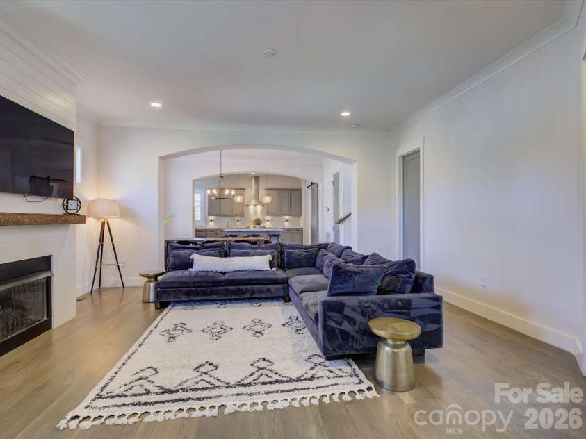 2574 Barry Street, Charlotte, NC 28205.  MLS# CAR4337759, YatesRealty ID 3092. 