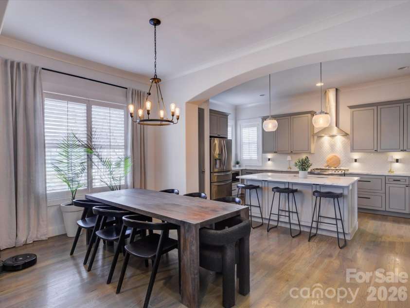 2574 Barry Street, Charlotte, NC 28205.  MLS# CAR4337759, YatesRealty ID 3092. 
