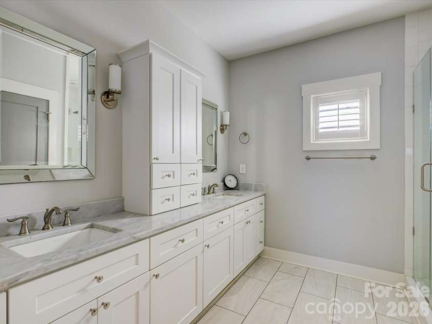 2574 Barry Street, Charlotte, NC 28205.  MLS# CAR4337759, YatesRealty ID 3092. 