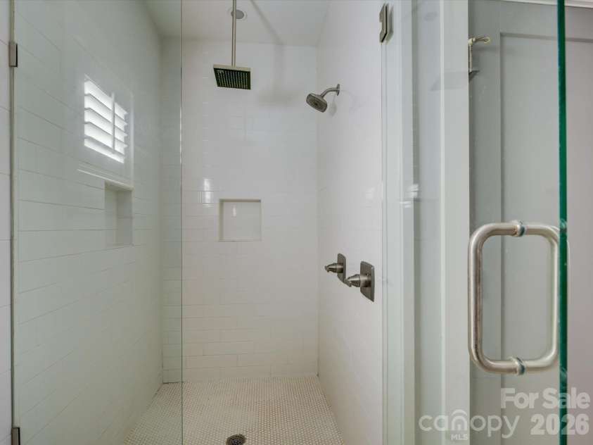 2574 Barry Street, Charlotte, NC 28205.  MLS# CAR4337759, YatesRealty ID 3092. 