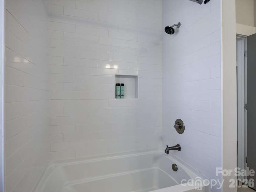 2574 Barry Street, Charlotte, NC 28205.  MLS# CAR4337759, YatesRealty ID 3092. 