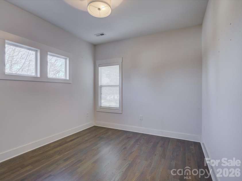 2574 Barry Street, Charlotte, NC 28205.  MLS# CAR4337759, YatesRealty ID 3092. 