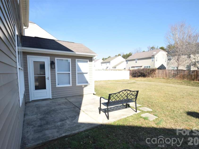 608 Wrayhill Drive, Charlotte, NC 28262.  MLS# CAR4345039, YatesRealty ID 30921. 