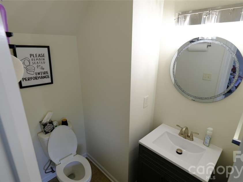 608 Wrayhill Drive, Charlotte, NC 28262.  MLS# CAR4345039, YatesRealty ID 30921. 