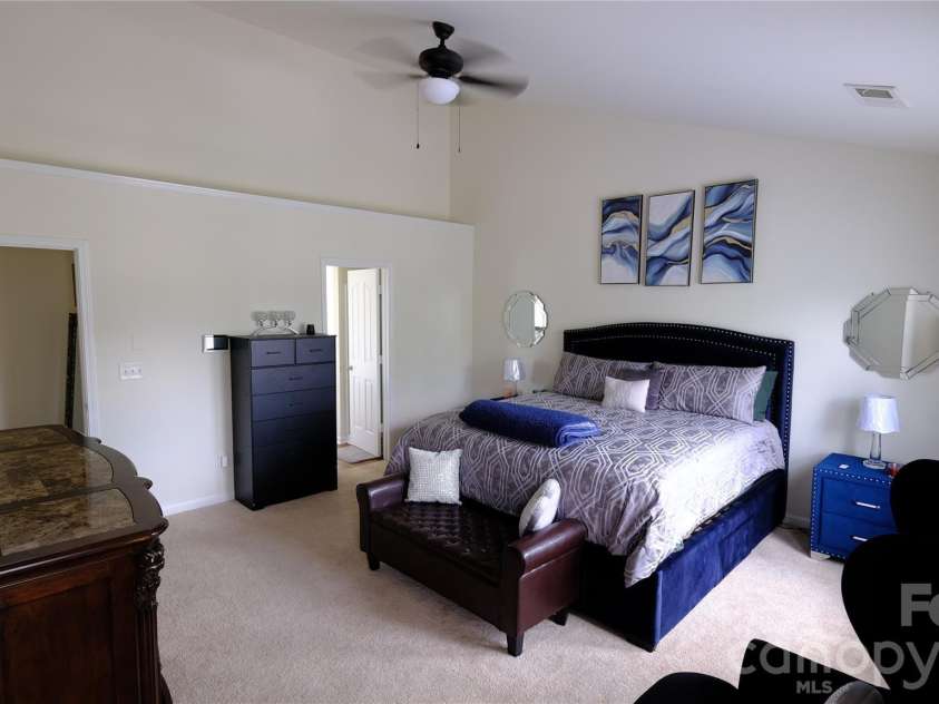 608 Wrayhill Drive, Charlotte, NC 28262.  MLS# CAR4345039, YatesRealty ID 30921. 