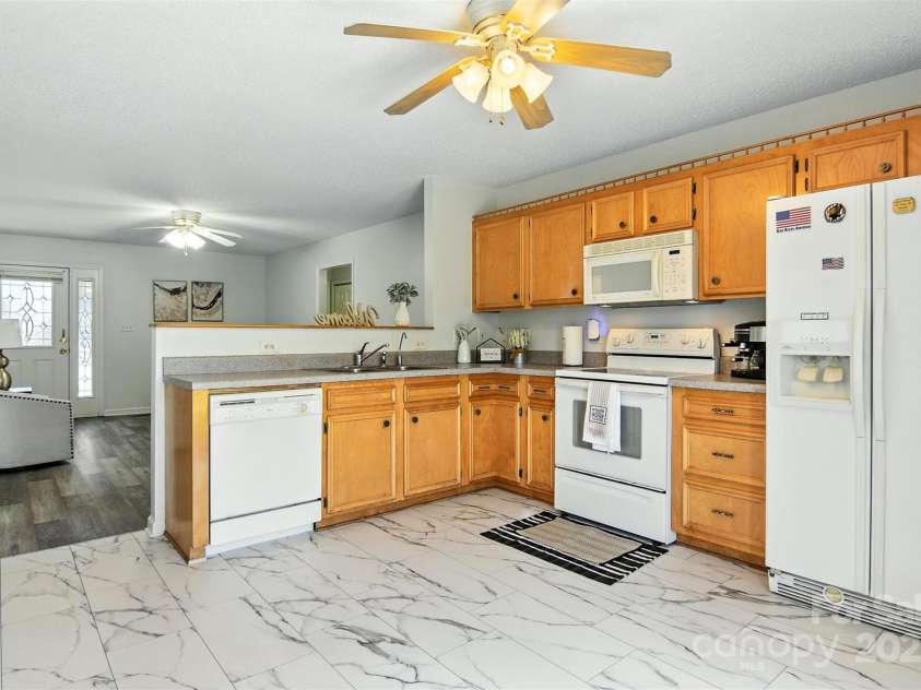 2244 Clearwater Lane, Newton, NC 28658.  MLS# CAR4279764, YatesRealty ID 30922. 