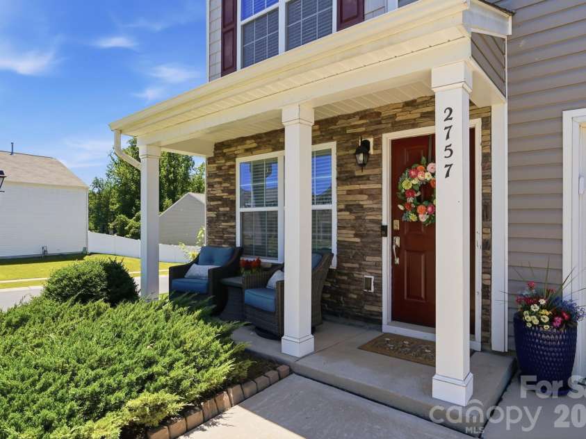 2757 Waybrook Drive, Dallas, NC 28034.  MLS# CAR4390040, YatesRealty ID 30922. 