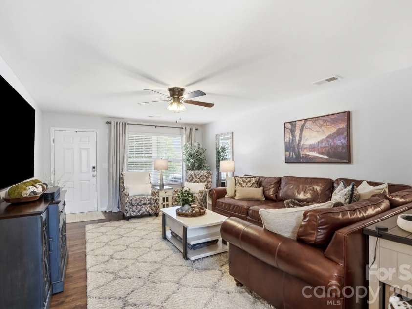2757 Waybrook Drive, Dallas, NC 28034.  MLS# CAR4390040, YatesRealty ID 30922. 