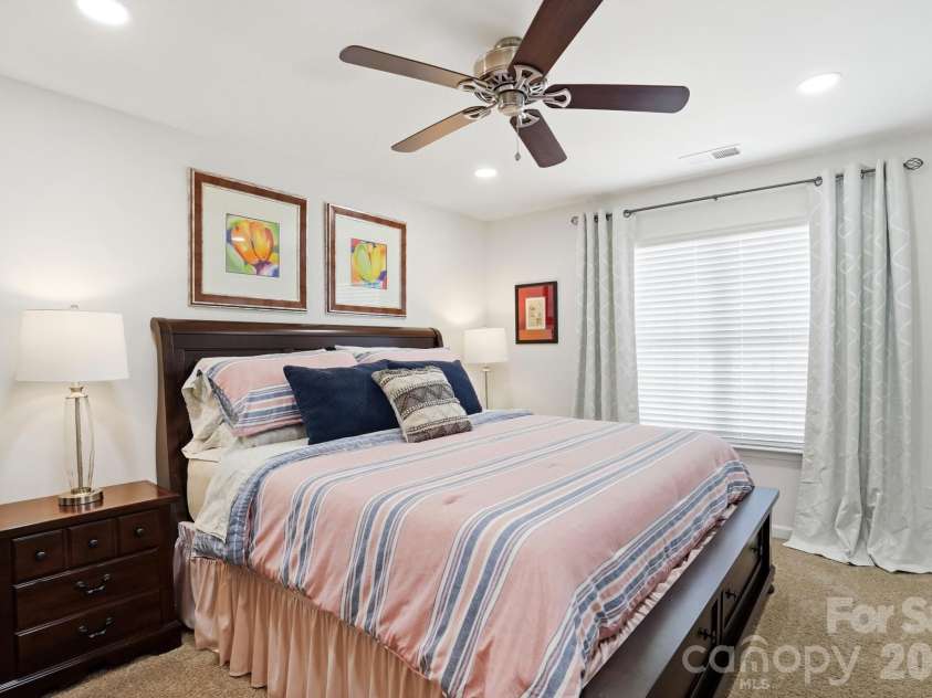 2757 Waybrook Drive, Dallas, NC 28034.  MLS# CAR4390040, YatesRealty ID 30922. 