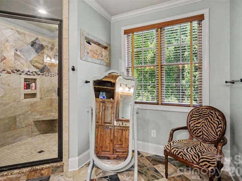 401 Yorkfield Drive, Shelby, NC 28150.  MLS# CAR4391429, YatesRealty ID 30923. ...and large tile shower.