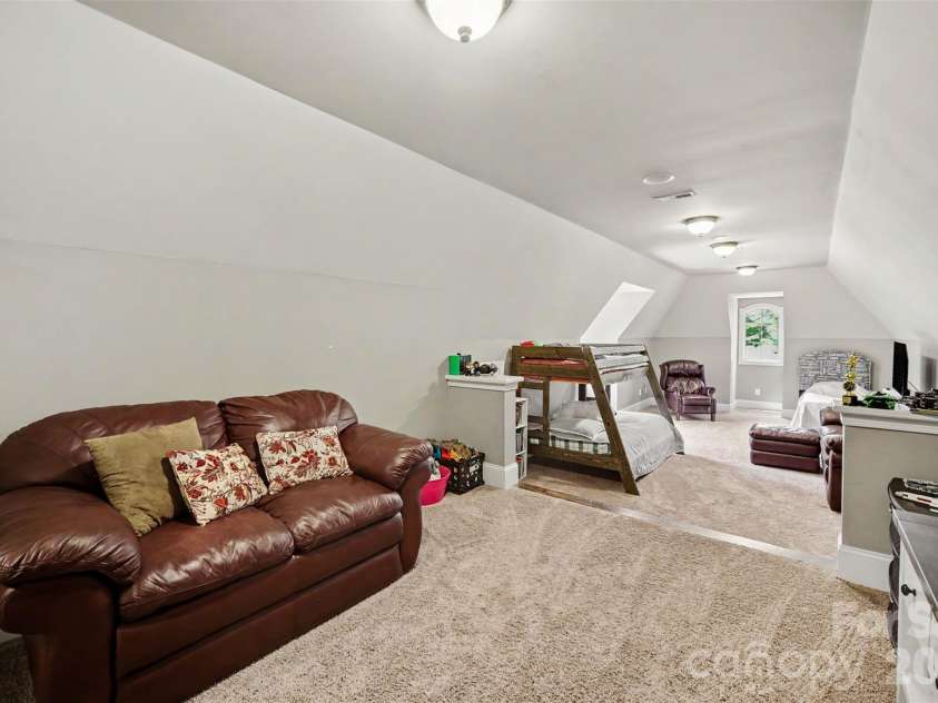 401 Yorkfield Drive, Shelby, NC 28150.  MLS# CAR4391429, YatesRealty ID 30923. There is a HUGE bonus room that could easily be converted into an additional bedroom...