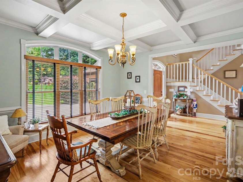 401 Yorkfield Drive, Shelby, NC 28150.  MLS# CAR4391429, YatesRealty ID 30923. View from dining room into foyer