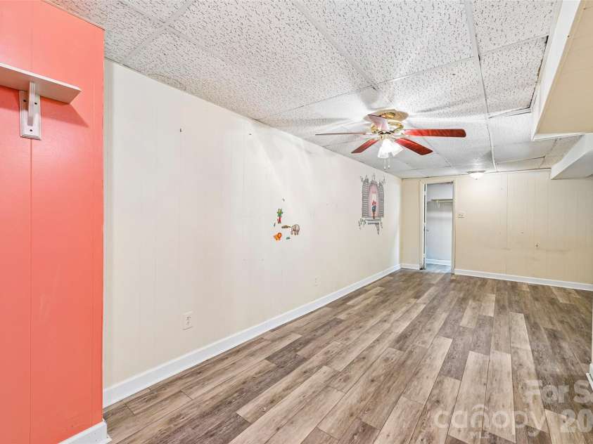 1621 Oak Drive, Shelby, NC 28150.  MLS# CAR4393394, YatesRealty ID 30924. 