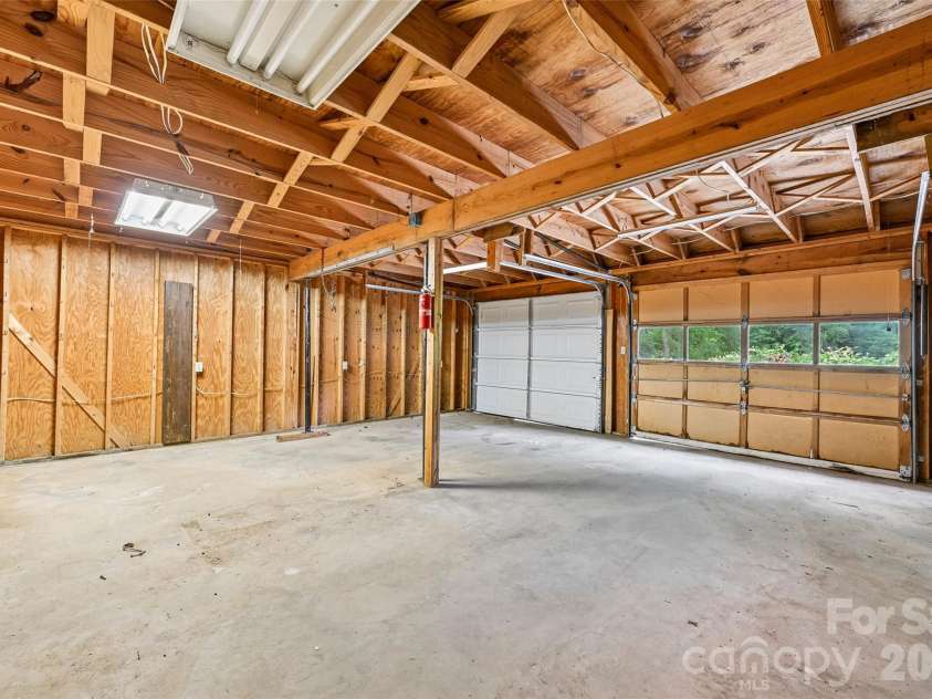 1621 Oak Drive, Shelby, NC 28150.  MLS# CAR4393394, YatesRealty ID 30924. 