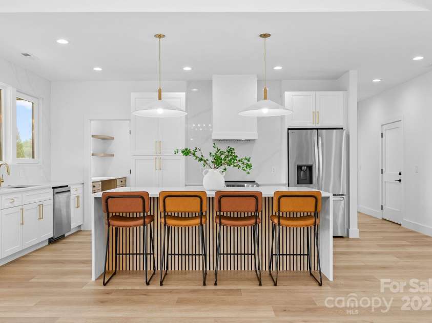 68 Fullam Lane, Mills River, NC 28759.  MLS# CAR4289681, YatesRealty ID 30925. Kitchen