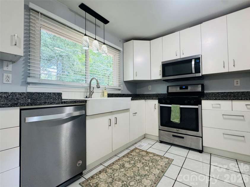 1308 Arbor Drive, Salisbury, NC 28144.  MLS# CAR4392304, YatesRealty ID 30929. 