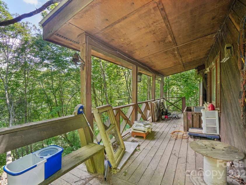 67 Sky Drive, Maggie Valley, NC 28751.  MLS# CAR4275781, YatesRealty ID 30929. 