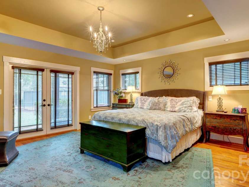 2905 Clover Road, Charlotte, NC 28211.  MLS# CAR4352003, YatesRealty ID 3093. 