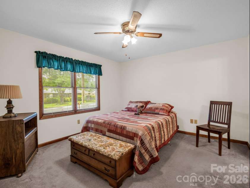 182 Resada Drive, Brevard, NC 28712.  MLS# CAR4390799, YatesRealty ID 30930. 
