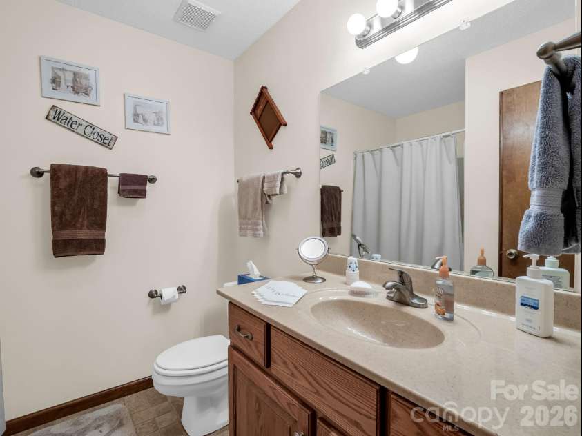182 Resada Drive, Brevard, NC 28712.  MLS# CAR4390799, YatesRealty ID 30930. 