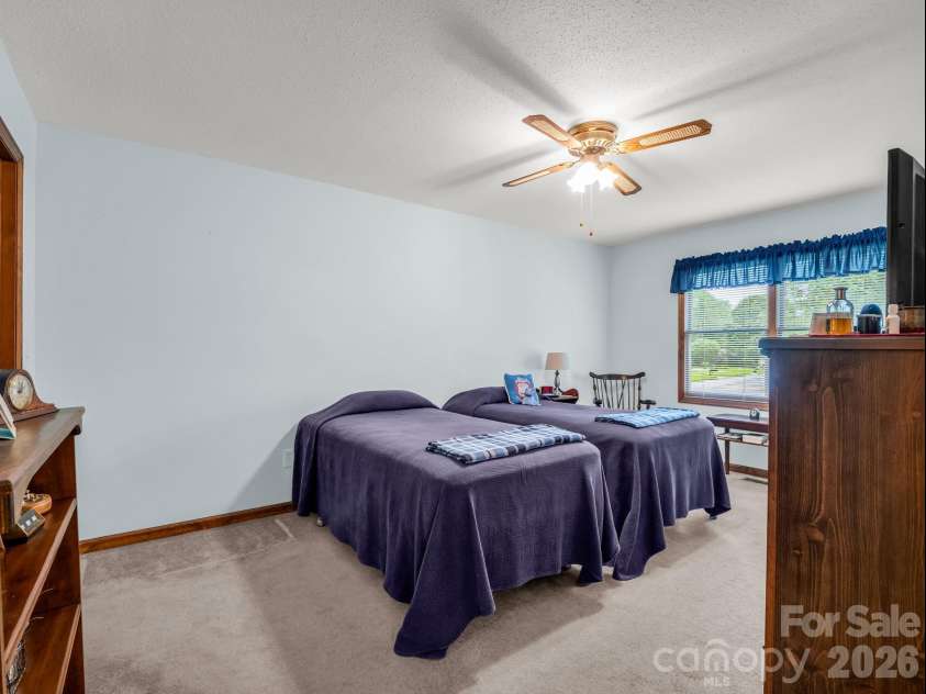 182 Resada Drive, Brevard, NC 28712.  MLS# CAR4390799, YatesRealty ID 30930. 