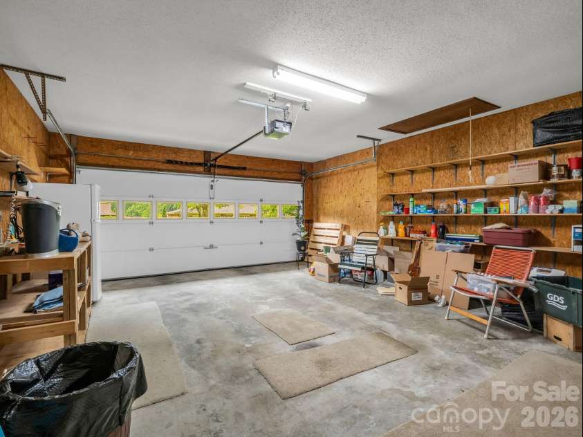 182 Resada Drive, Brevard, NC 28712.  MLS# CAR4390799, YatesRealty ID 30930. 