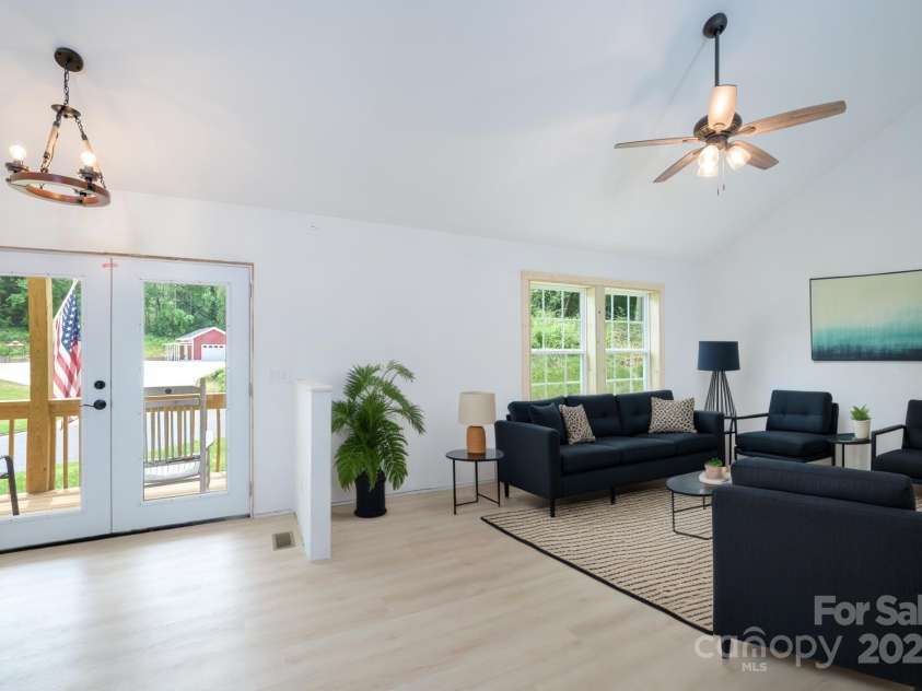 1036 Williamsburg Drive, Lenoir, NC 28645.  MLS# CAR4274477, YatesRealty ID 30931. Virtual staging in living room.