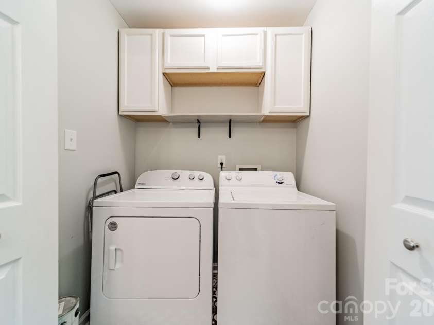 4015 Brookforest Lane, Indian Trail, NC 28079.  MLS# CAR4391258, YatesRealty ID 30931. 