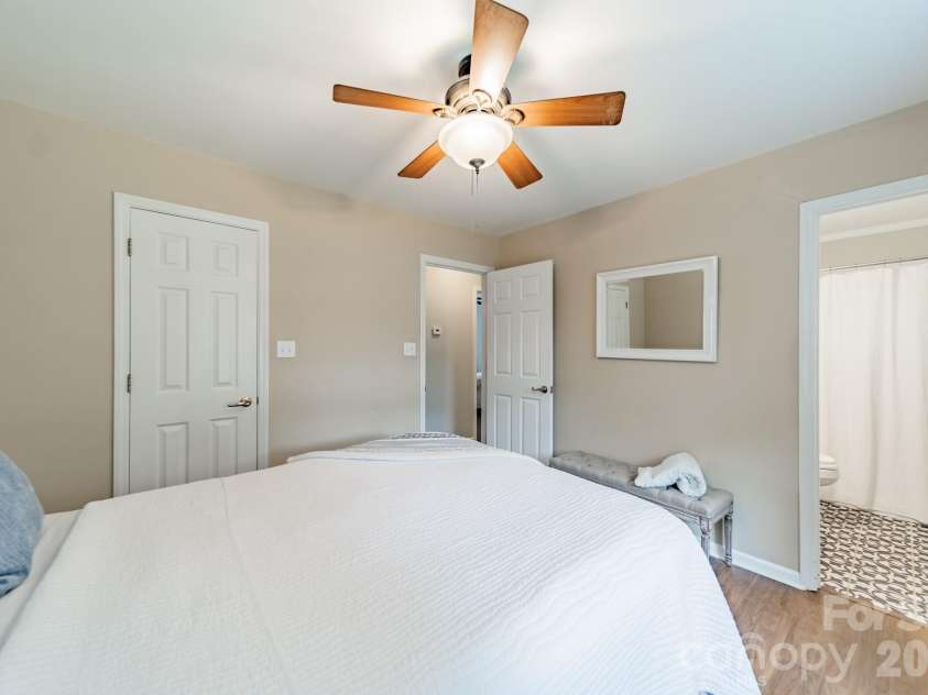 4015 Brookforest Lane, Indian Trail, NC 28079.  MLS# CAR4391258, YatesRealty ID 30931. 